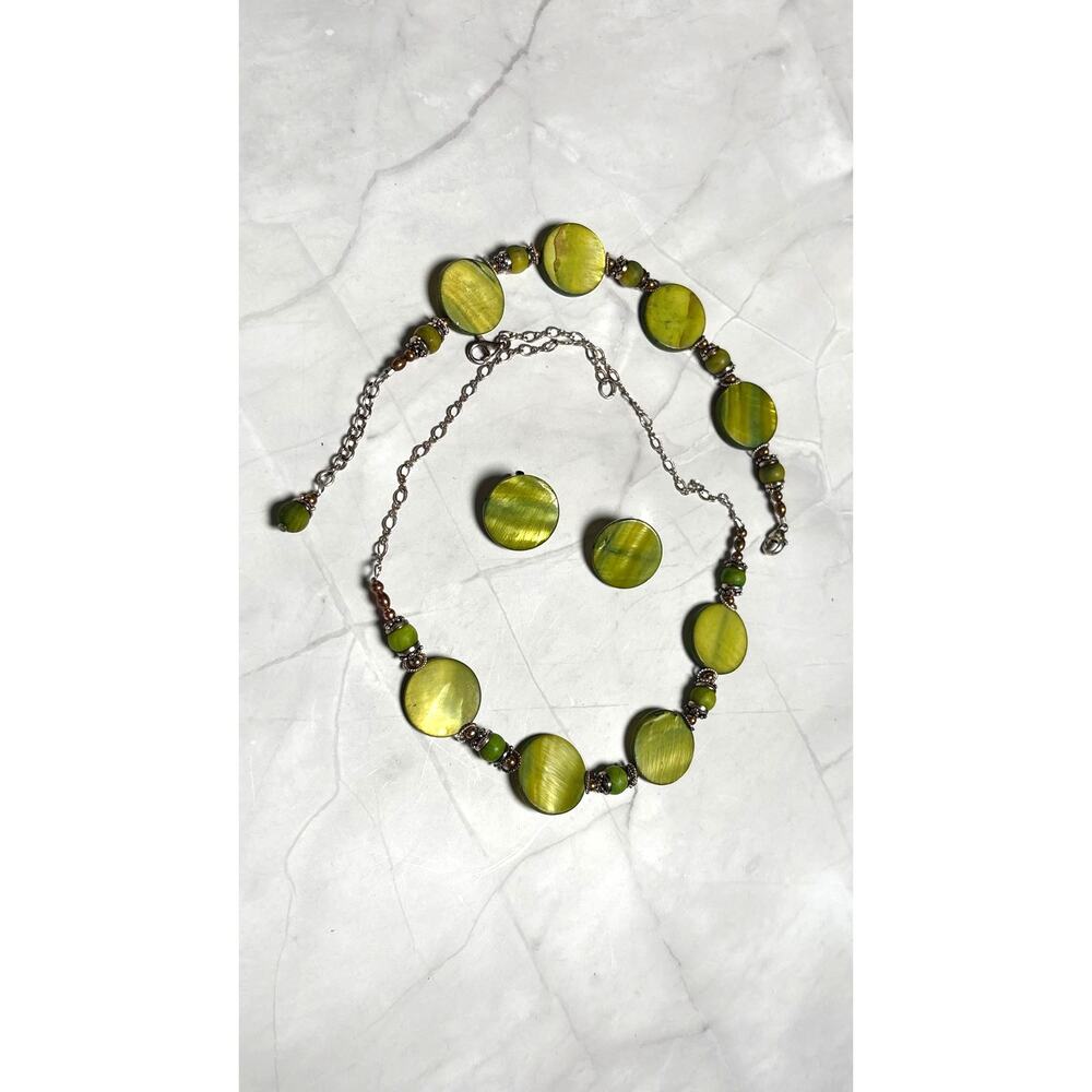 Vintage Chartreuse Lime Green Mother of Pearl Necklace Bracelet Earrings Set